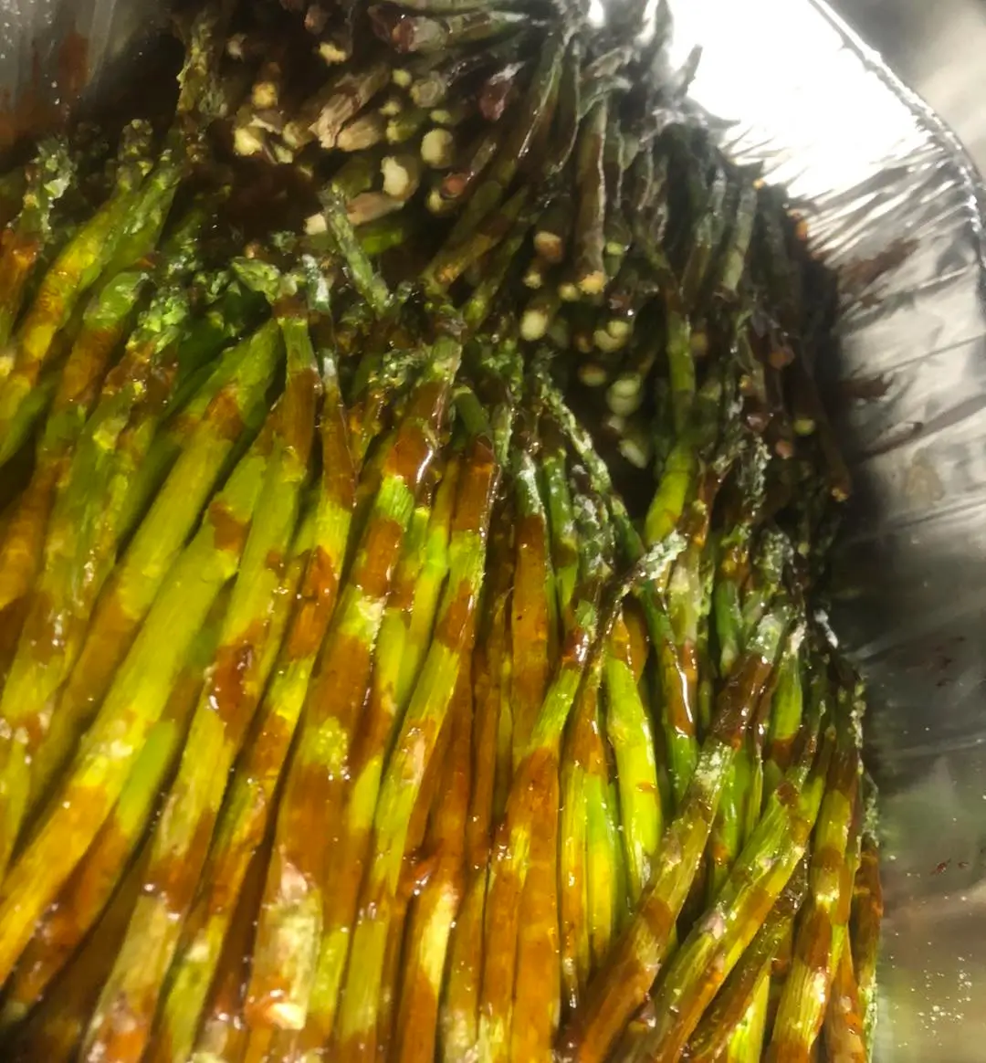 Grilled asparagus side dish by Hook'd on Smoke